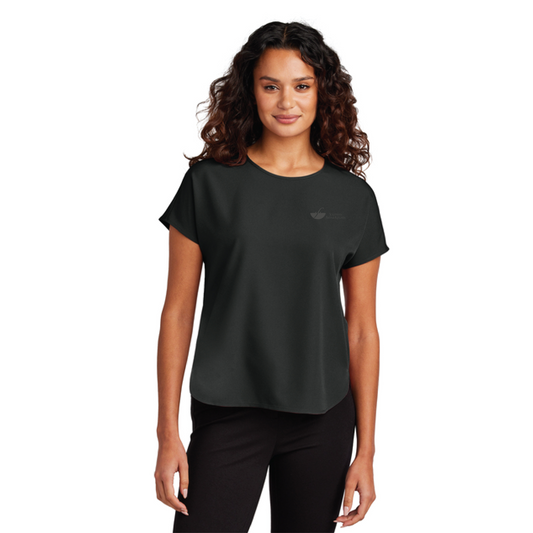 Southern Bath & Kitchen Women's Stretch Crepe Crew - Deep Black